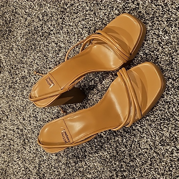 Jeffrey Campbell Shoes - Jeffery Campbell Cream High Heels